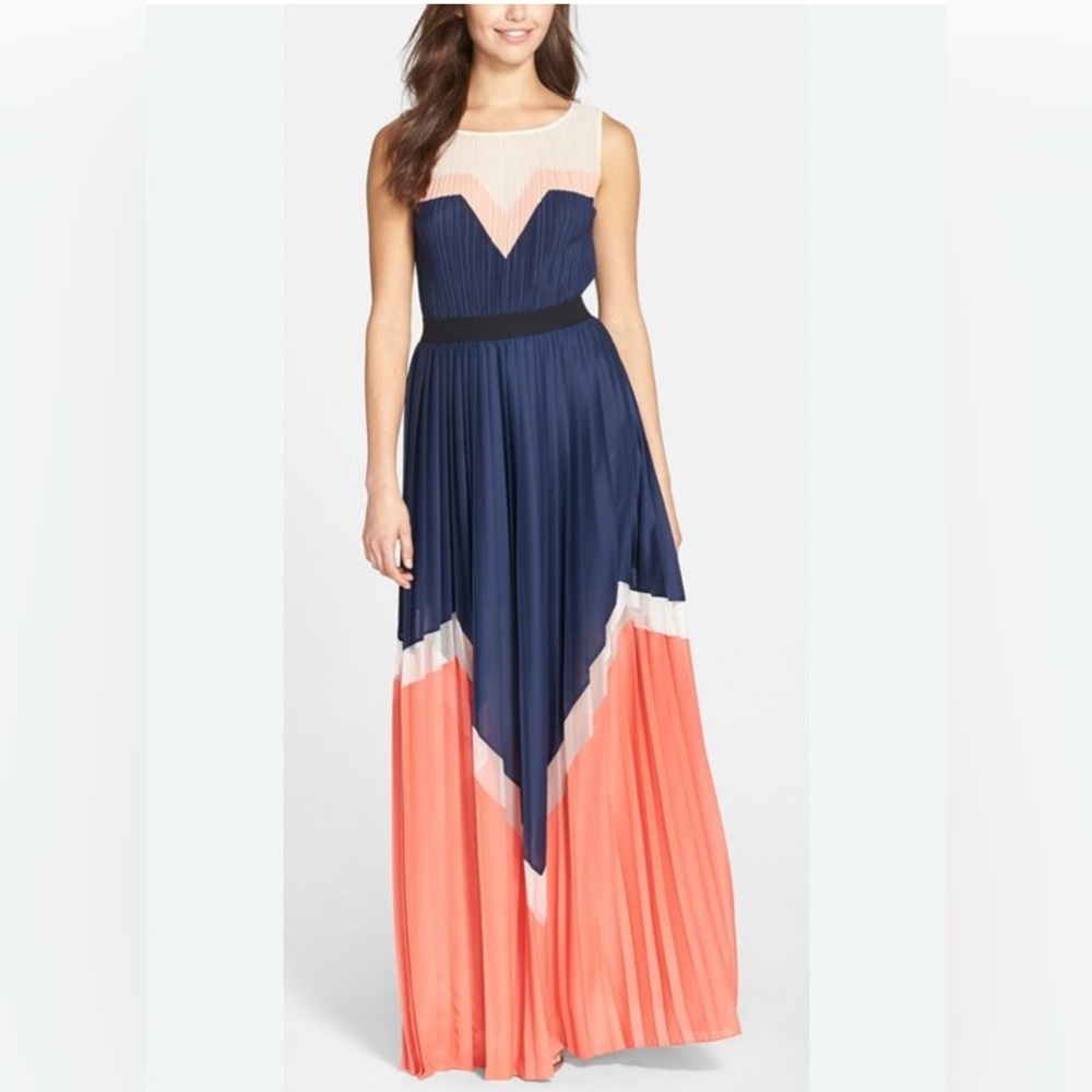 BCBGMaxAzria Kathrine Gown XS